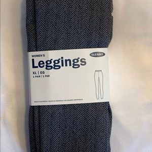 Women’s Old Navy Mid-Rise Leggings